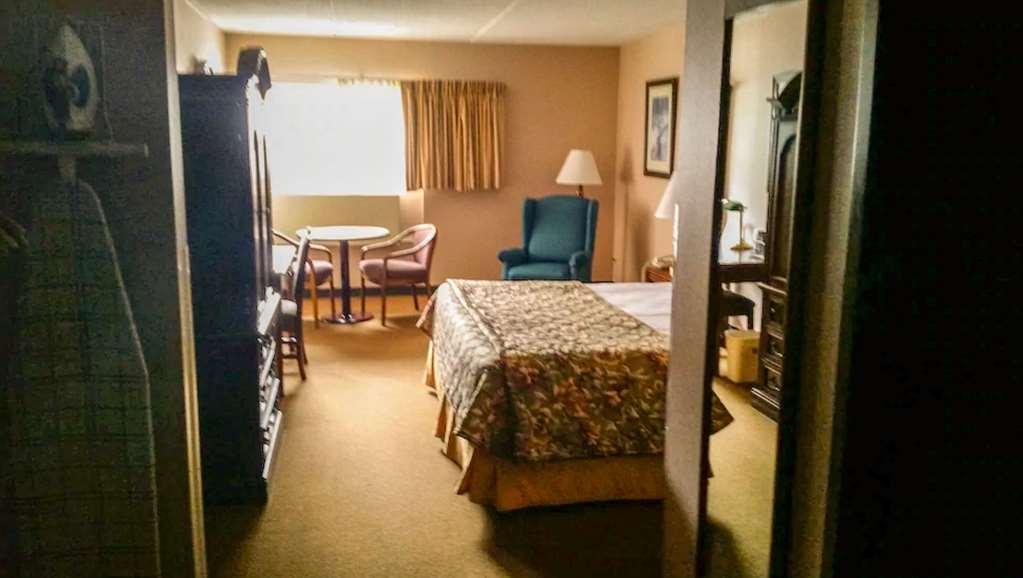 Hampton Inn & Suites Houghton Room photo